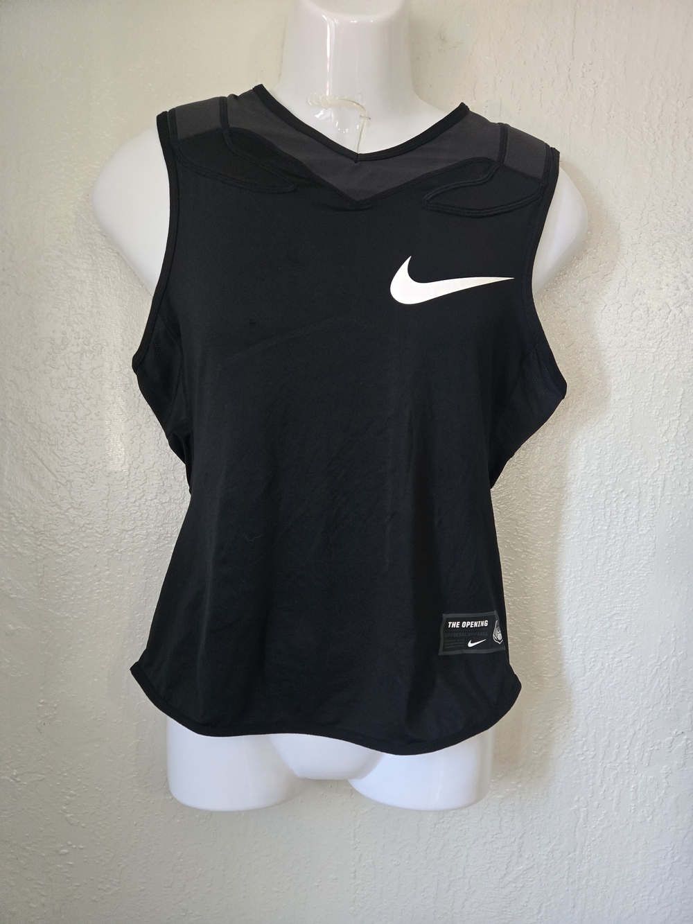 Nike Vapor Speed Black Athletic Sleeveless Top with White Swoosh - Picture 2 of 9
